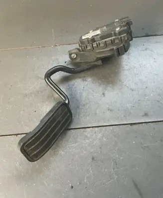 Volkswagen Sharan Accelerator throttle pedal 6PV00777005 YM219F836GB 7M4721603D