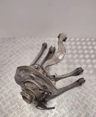 BMW iX3 Rear wheel hub 6886952