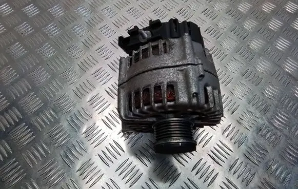 BMW 1 F20 F21 Generator/alternator 8519890 2617511A FG18D111