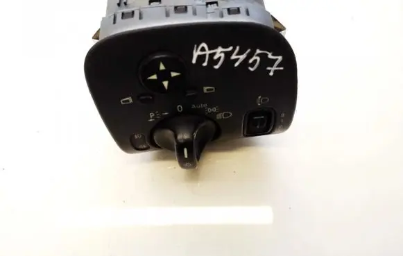 Mercedes-Benz C W203 Light switch a2035450604 24406574725