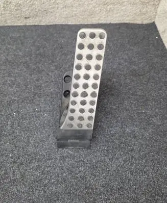 Mercedes-Benz C W205 Accelerator throttle pedal A2053000104