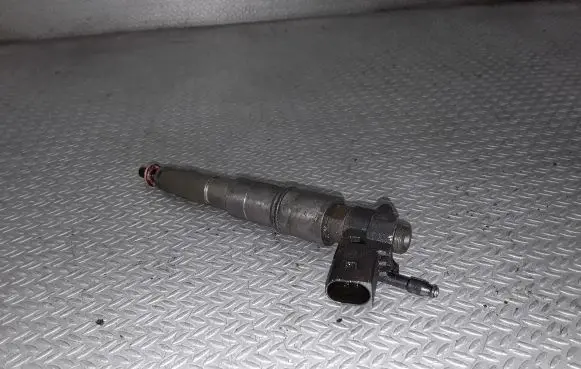 BMW X3 E83 Fuel injector 0445115070