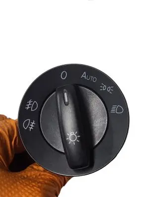 Volkswagen Touran I Light switch 1T0941431AC