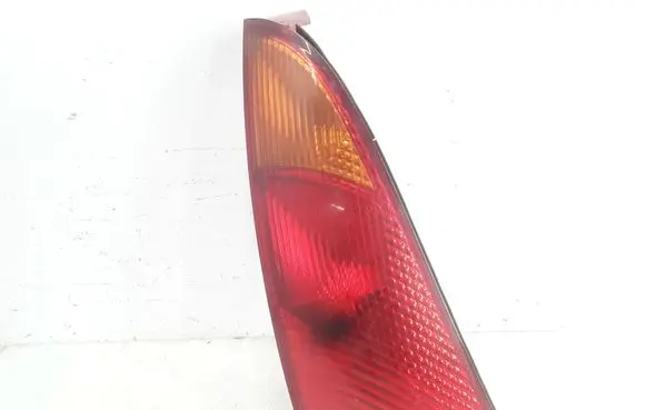 Ford Focus Rear/tail lights XS4113405A XS4113405