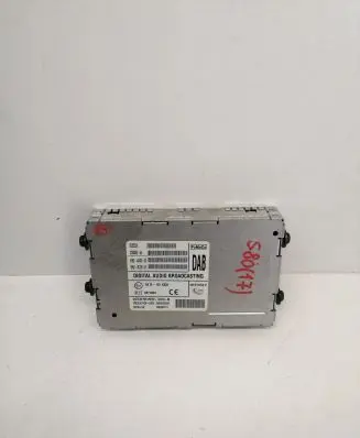 Volvo V70 Antenna control unit 31282266