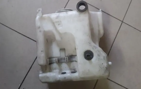Mercedes-Benz CLK A209 C209 Windshield washer fluid reservoir/tank 203860060