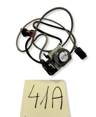 Audi A3 S3 8L Coupe door lock (next to the handle) 8L0837167