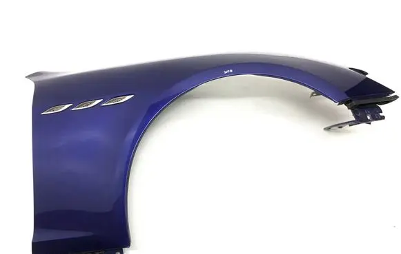 Maserati Ghibli Fender 670008304