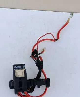 Audi A6 S6 C6 4F Glow plug pre-heat relay 4E0907282A 639 0281003029
