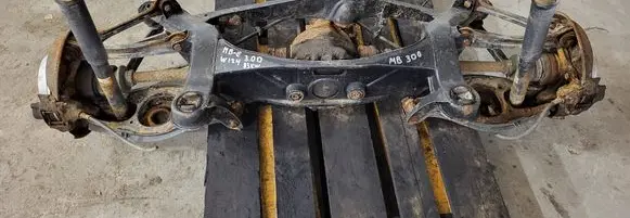 Mercedes-Benz E W124 Rear subframe 