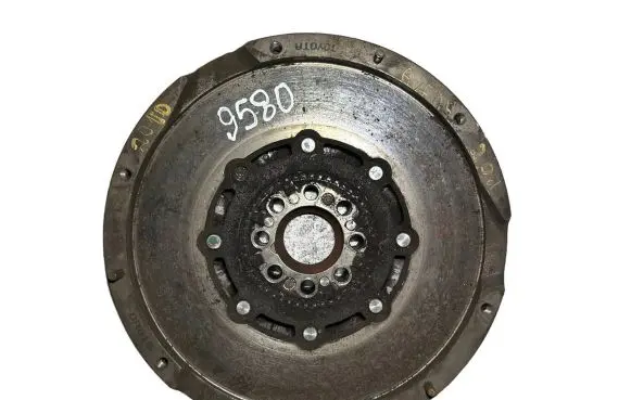Toyota Avensis T250 Dual mass flywheel 134500R010
