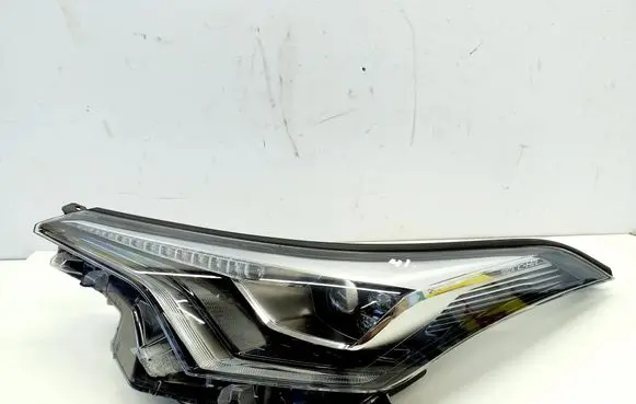 Toyota C-HR I Headlight/headlamp 81150F4071