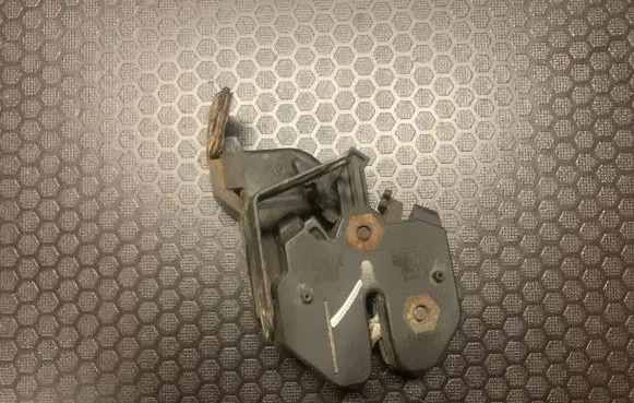 Volvo C70 Engine bonnet/hood lock/catch 9152933 9152932 6030