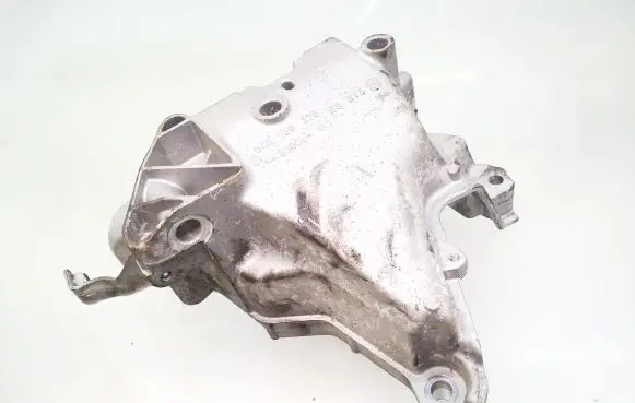 Audi A3 S3 8V Engine mounting bracket 04E199275ES