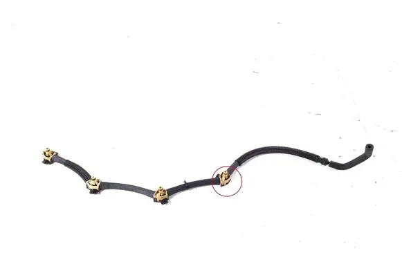 Volkswagen Golf VII Fuel return line/hose 