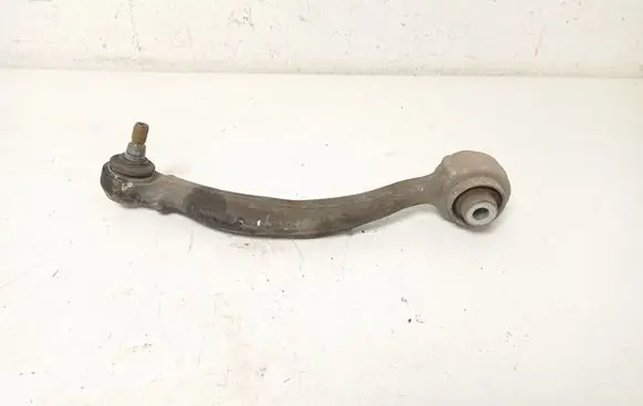 Mercedes-Benz C W204 Front lower control arm/wishbone A2043306811