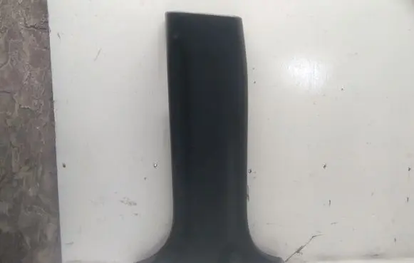 Opel Frontera B (B) pillar trim (bottom)