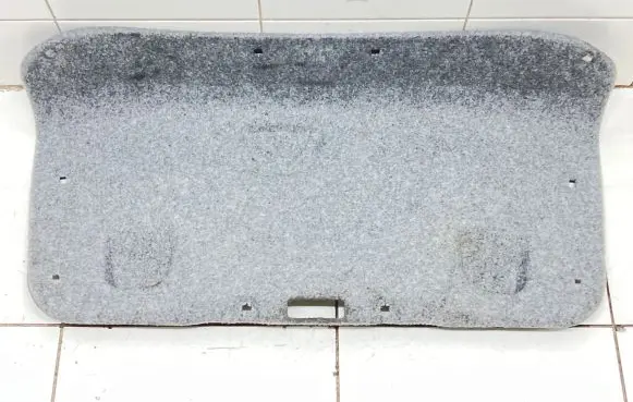 Volvo S60 Tailgate trim