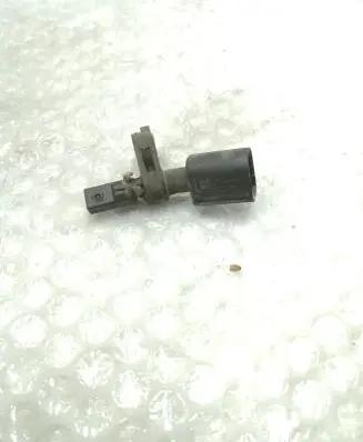 Audi Q3 F3 ABS brake wheel speed sensor 10071152743
