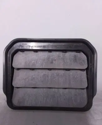 Ford Bronco Quarter panel pressure vent L1TBA280B62AC