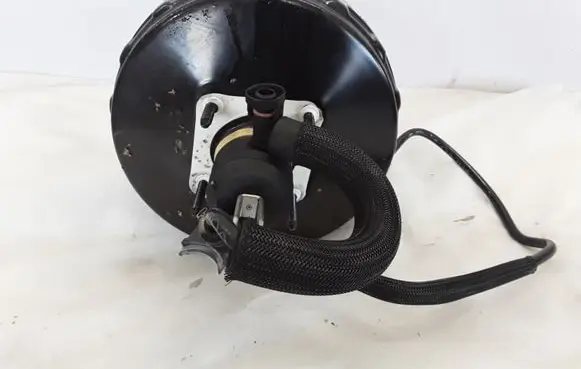 Volvo XC60 Brake booster 31274075