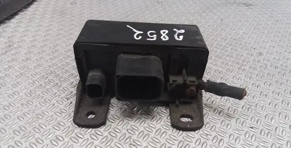 Mercedes-Benz Sprinter W906 Glow plug pre-heat relay