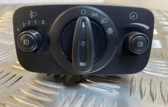 Ford Galaxy Light switch 8G9T13A024CA 10003926