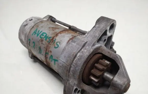Toyota Avensis T250 Starter motor 281000R010
