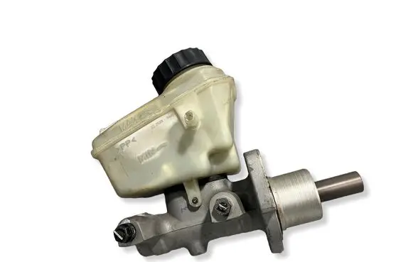 BMW 3 E46 Master brake cylinder 
