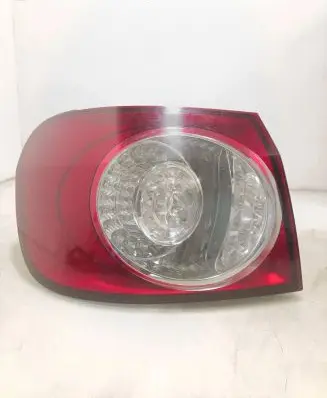 Volkswagen Golf Plus Rear/tail lights 5M0945095K 9649611