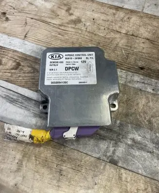 KIA Sorento Airbag control unit/module 959103E060 56S0094120C 39060311