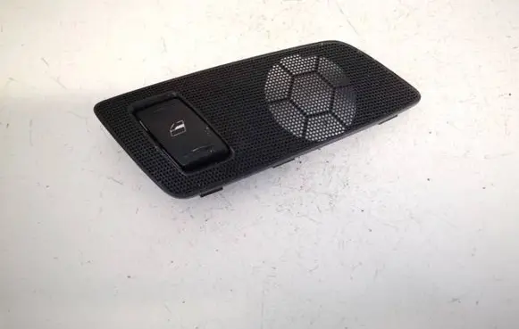 Skoda Octavia Mk2 (1Z) Side speaker trim/cover 1z1867436