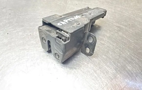 Chevrolet Captiva Loading door lock 
