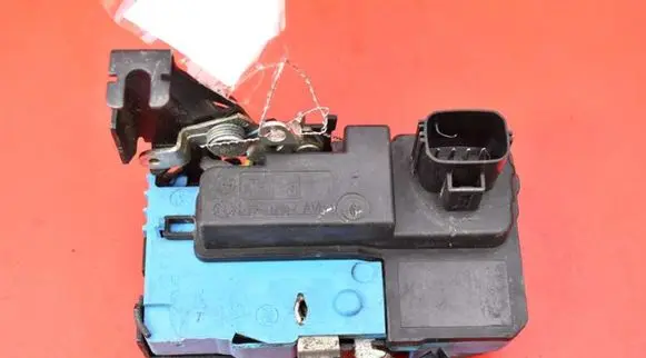 Volvo S60 Front door lock
