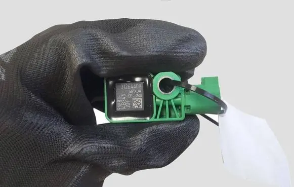 Volvo XC60 Airbag deployment crash/impact sensor 31264409