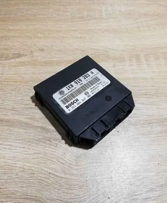 Volkswagen Touran I Parking PDC control unit/module 1K0919283A 0263004065