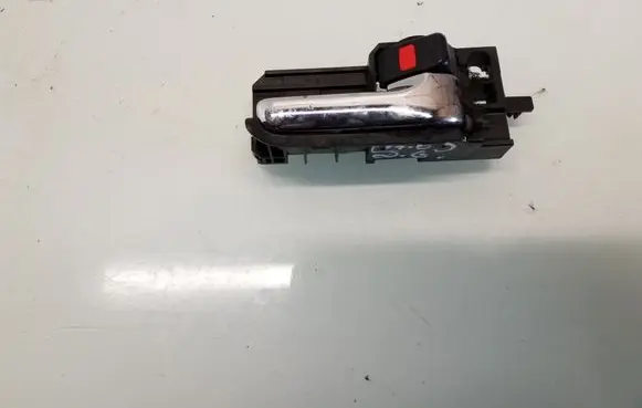 Toyota Corolla Verso E121 Sliding door interior handle 