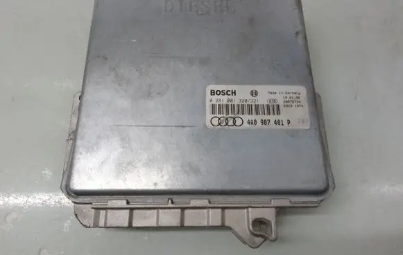 Audi A6 S6 C4 4A Engine control unit/module 0281001320