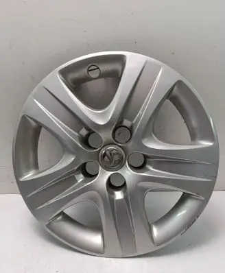 Opel Insignia A R17 wheel hub/cap/trim 13312568 13312569
