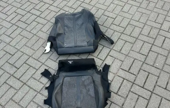 Peugeot 5008 Front passenger seat 