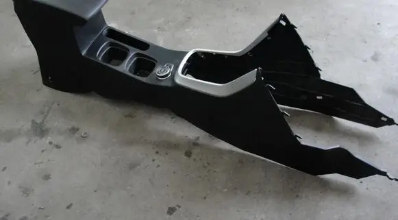 Suzuki SX4 S-Cross Center console brak
