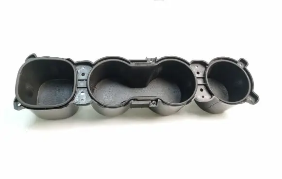 Chevrolet Trax Cup holder front 95187315