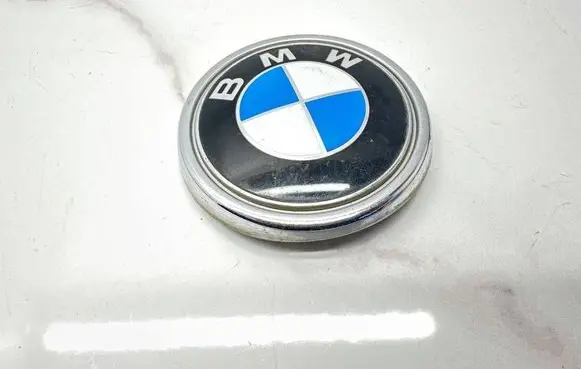 BMW X5 F15 Manufacturer badge logo/emblem 7294465 H4488