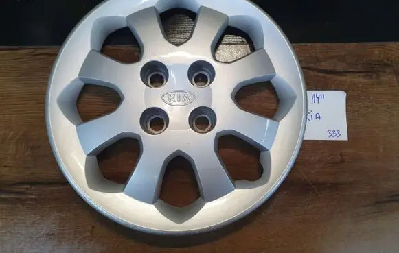 KIA Rio R14 wheel hub/cap/trim 