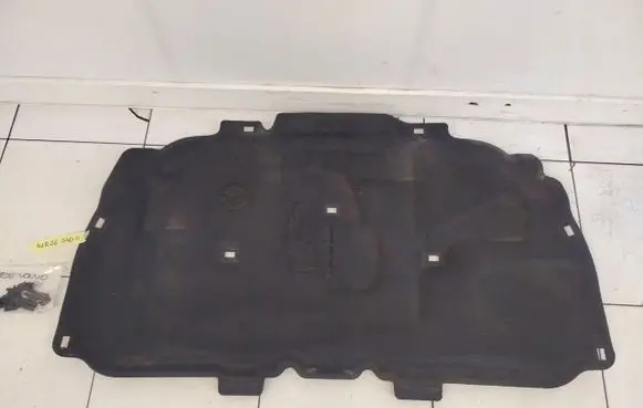 Volvo S40 Engine bonnet/hood sound/heat insulation 