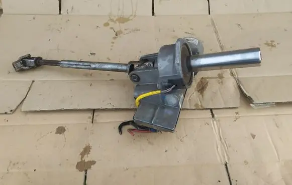 Fiat Grande Punto Steering wheel axle 2611786109B