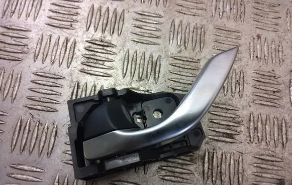 Mazda MX-5 ND Front door interior handle T8315KD53