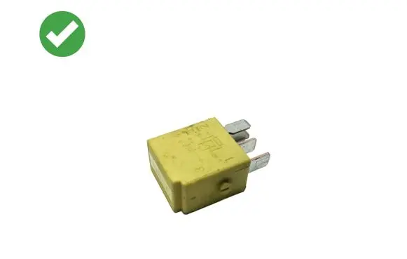Mercedes-Benz CLS C219 Other relay 4RD007814 4RD00781402 0025421219
