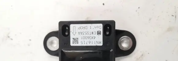 Mitsubishi Pajero ESP acceleration yaw rate sensor mn116715