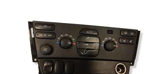 Volvo V70 Climate control unit 30746022 06W42E03 M4424200036